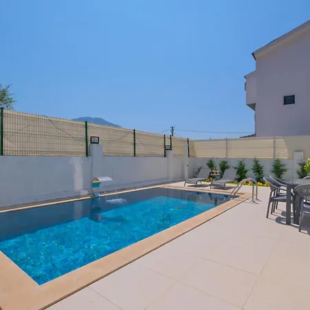 Oldem 2 * Φετιγιέ