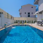 Oldem 2 Villa *